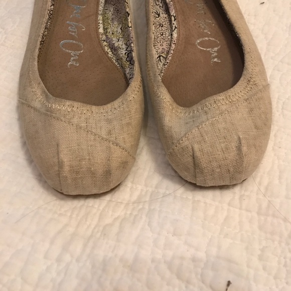 Toms Burlap Ballet Flats - Picture 3 of 5